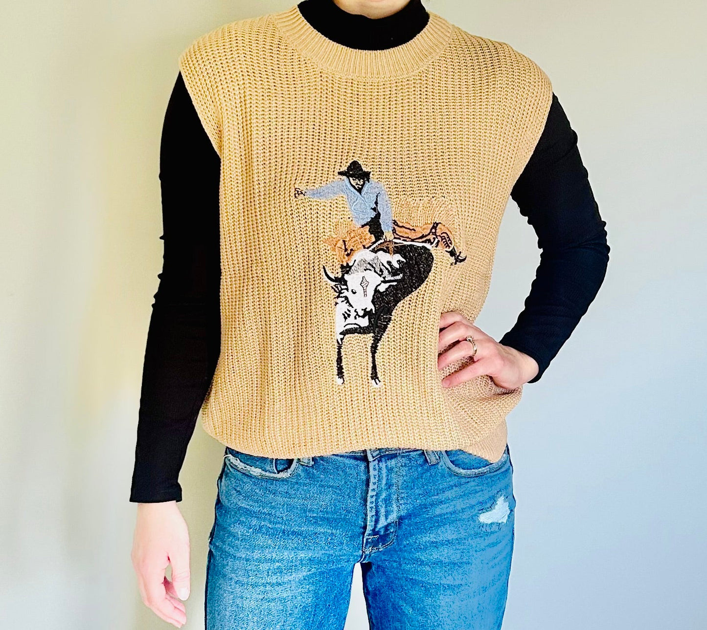 8-Second Style Sleeveless Sweater - My Store