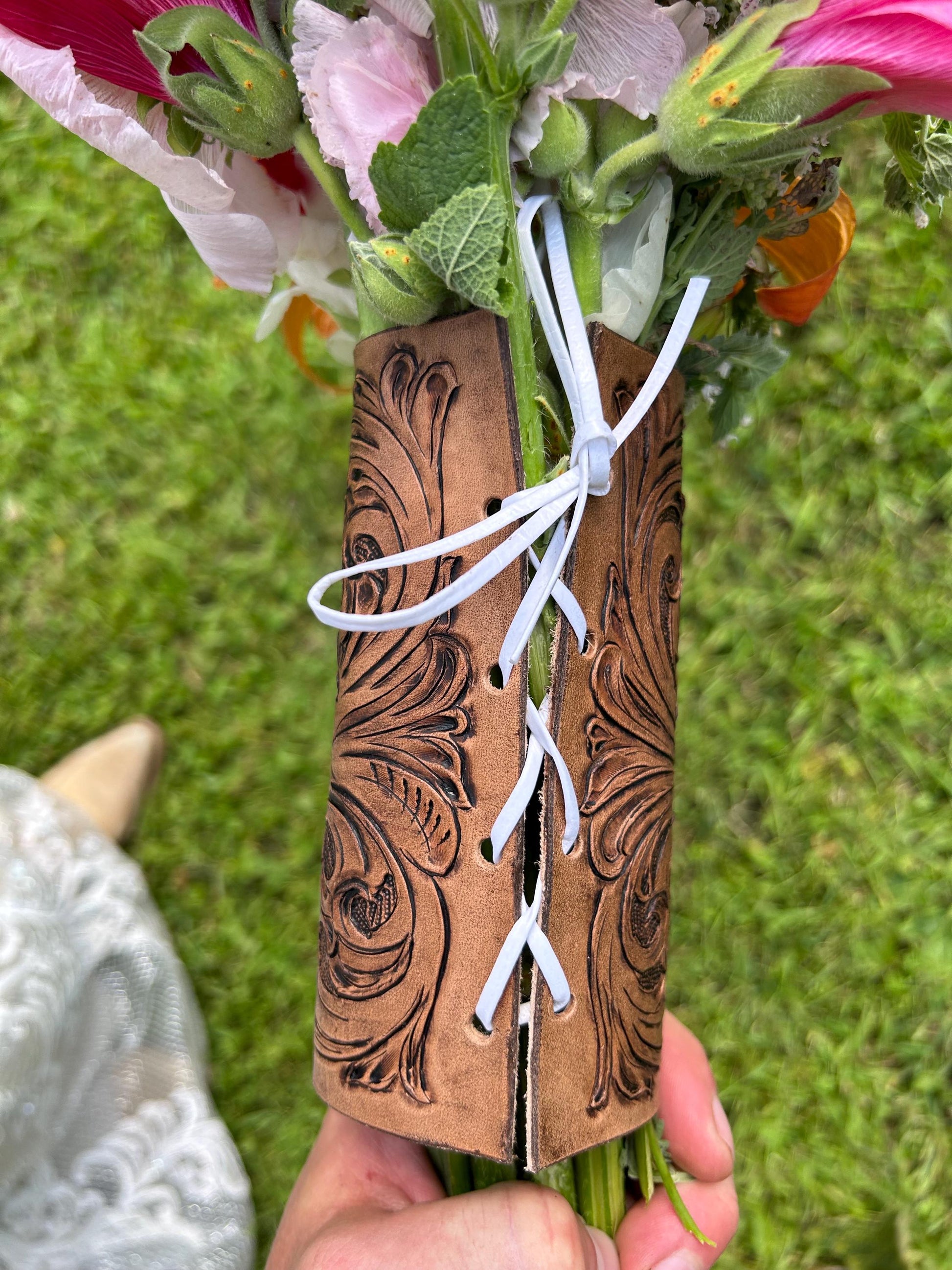 Custom Tooled Wedding Bouquet Wrap - My Store