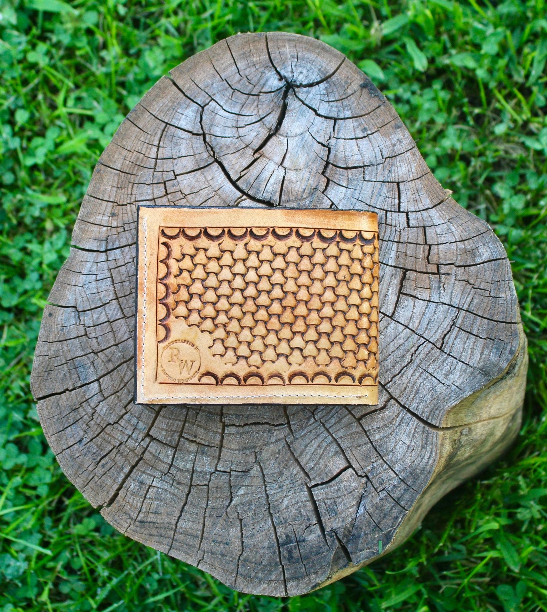 Snake Scale Bi-Fold Mens Wallet - My Store